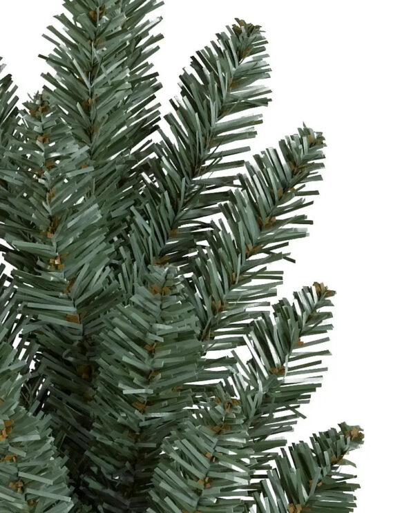 BLU-T_Classic-Blue-Spruce_Detail Classic Blue Spruce®