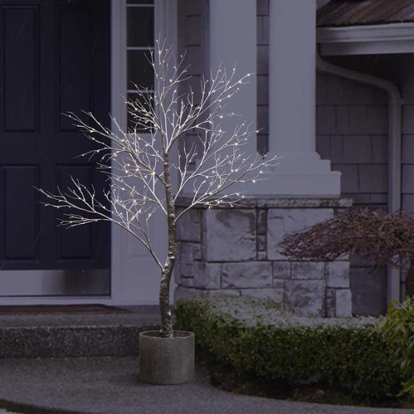 led tree